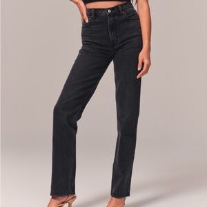 Abercrombie & Fitch Ultra High Rise 90s Straight Jean